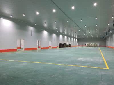 大型食品廠10000平冷庫改建，低溫食品庫安裝擴(kuò)建